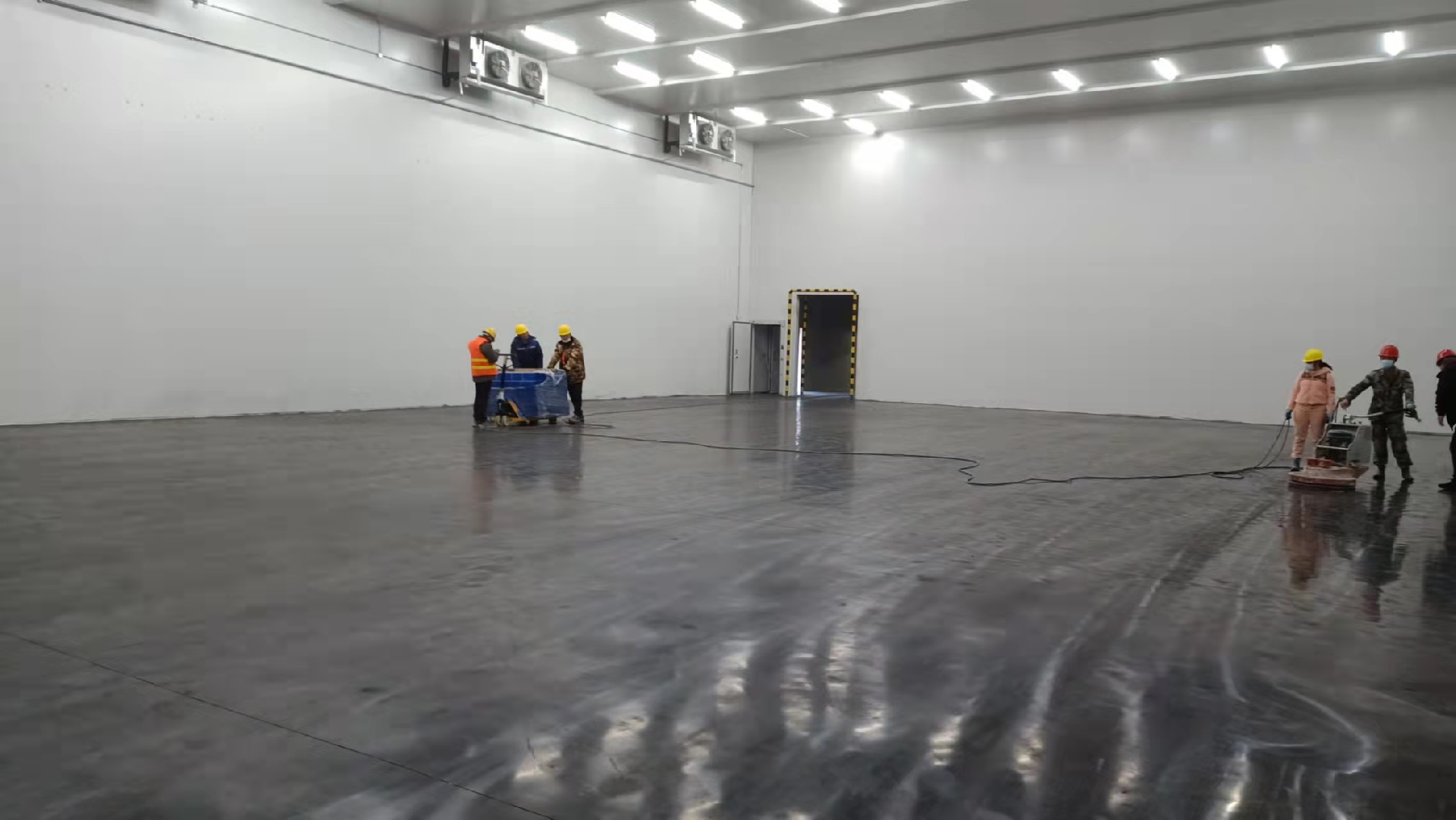 建設(shè)1100㎡醫(yī)院冷藏庫安裝費用價格是多少？